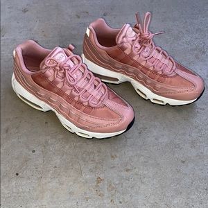 Nike Air Max 95 (Rust Pink)